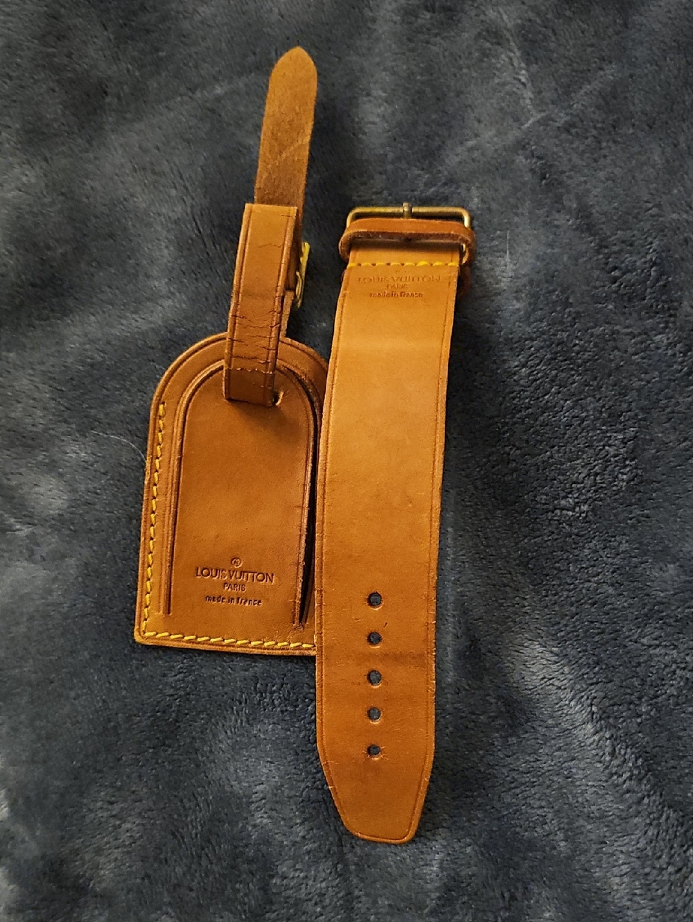 LV Tag